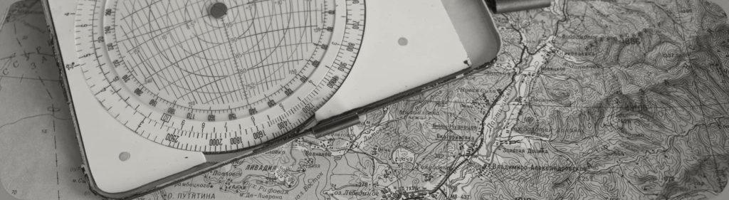 Carte environnementale générée par photogrammétrie drone avec orthophoto et données SIG.